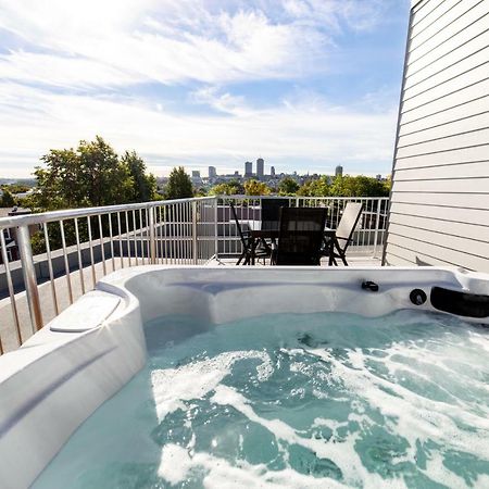 퀘벡 Aux Havres Urbains - Le Penthouse De La 3Ieme Avenue 아파트 외부 사진